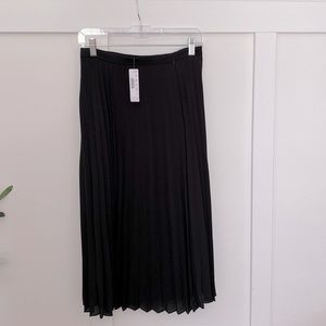 NWT J Crew pleated black midi skirt Size 0